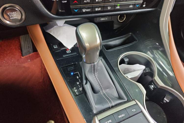 Used Lexus RX 2020 Facelifted 300 4x4 Elegant Edition Gear Lever