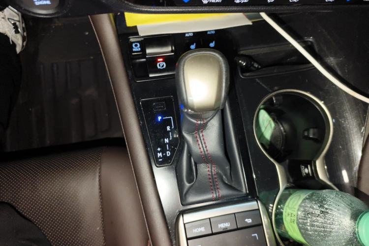Used Lexus RX 2020 Facelifted 300 4x4 Elegant Edition Gear Lever