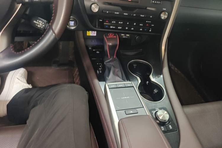 Used Lexus RX 2020 Facelifted 300 4x4 Elegant Edition Gear Lever