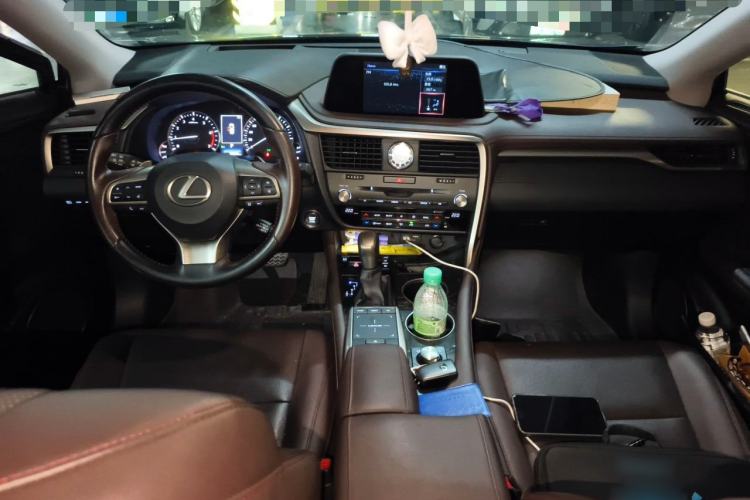 Used Lexus RX 2020 Facelifted 300 4x4 Elegant Edition Interior 2
