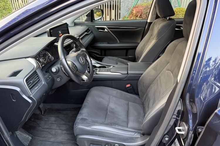 Used Lexus RX 2020 300 Two-Wheel Drive Elite Version China V Standard Interior 3