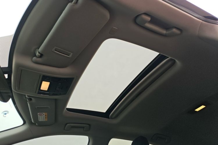 Used Lexus RX 2020 Revised Version 300 Two-Wheel Drive Elite Edition Interior 5