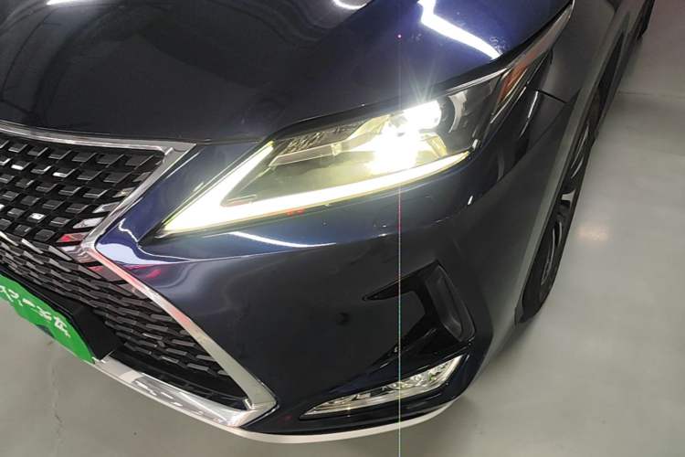Used Lexus RX 2020 Revised Version 300 Two-Wheel Drive Comfort Edition Left Front Headlight