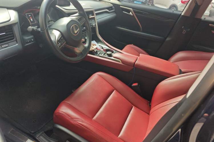 Used Lexus RX 2020 300 Two-Wheel Drive Elite Edition China VI Standard Left Front Seat