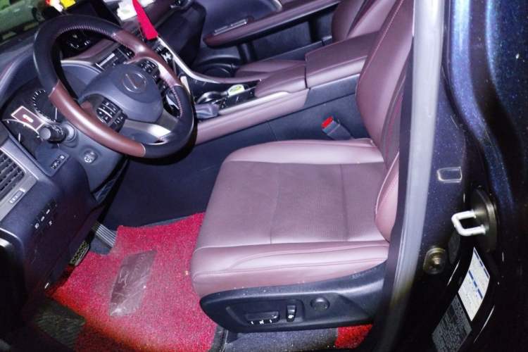 Used Lexus RX 2020 Facelifted 300 4x4 Elegant Edition Left Front Seat