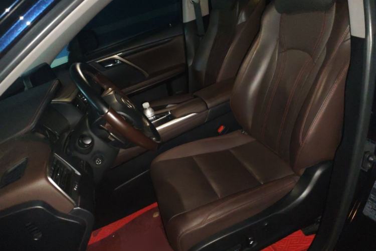 Used Lexus RX 2020 300 4x4 Elegant Edition China VI Left Front Seat