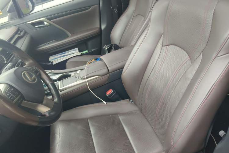 Used Lexus RX 2020 Revised Version 300 Two-Wheel Drive Comfort Edition Left Front Seat