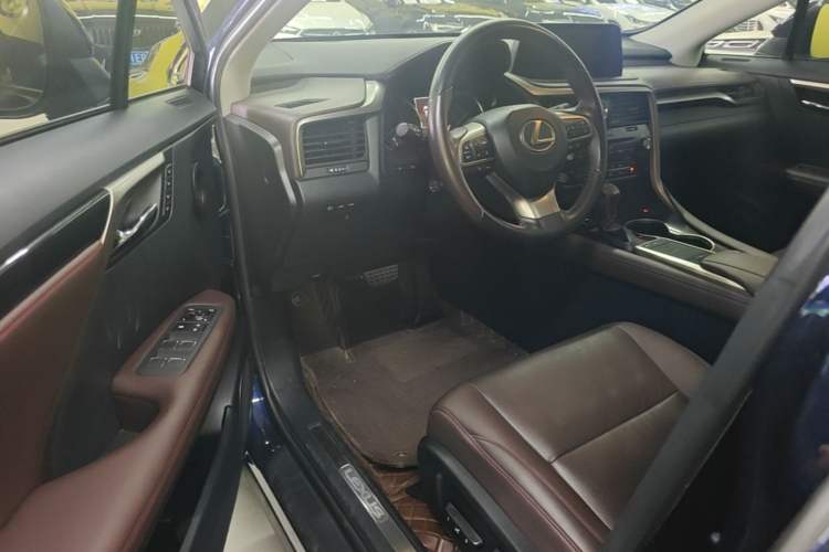 Used Lexus RX 2020 Facelifted 300 4x4 Elegant Edition Left Front Seat
