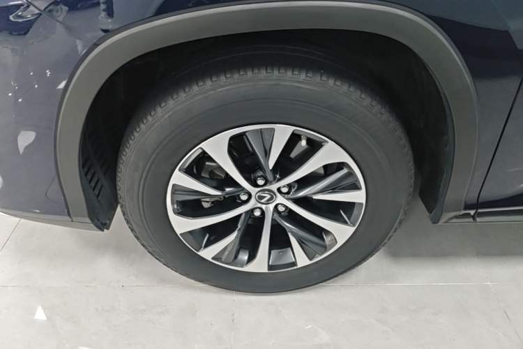 Used Lexus RX 2020 Revised Version 300 Two-Wheel Drive Elite Edition Left Front Wheel Hub