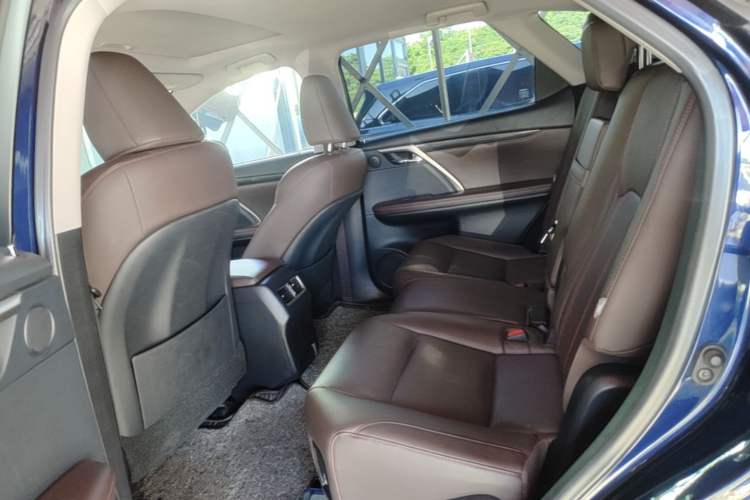 Used Lexus RX 2020 450hL Four-Wheel Drive Elegant 7-Seater China VI Standard Left Rear Seat