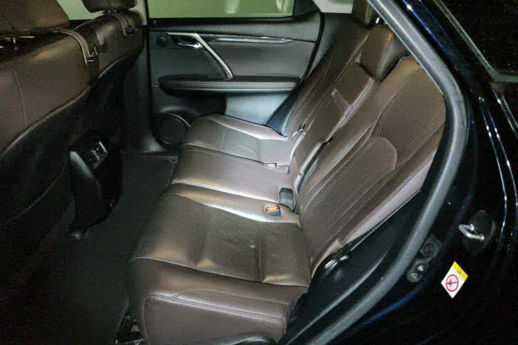 Used Lexus RX 2020 300 Two-Wheel Drive Comfort Edition China VI Standard Left Rear Seat