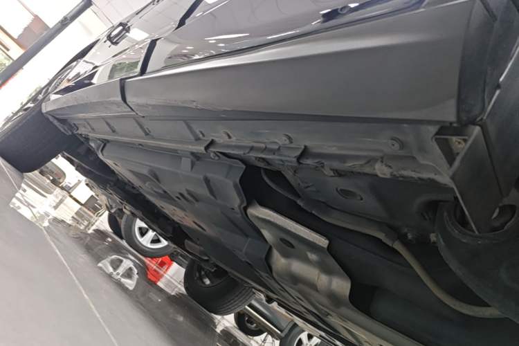 Used Lexus RX 2020 Revised Version 300 Two-Wheel Drive Elite Edition Left Side Sill