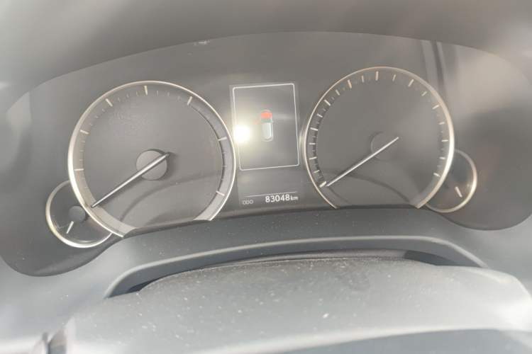 Used Lexus RX 2020 Revised Version 300 Two-Wheel Drive Comfort Edition Odometer Close Up