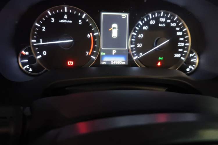 Used Lexus RX 2020 Facelifted 300 4x4 Elegant Edition Odometer Close Up