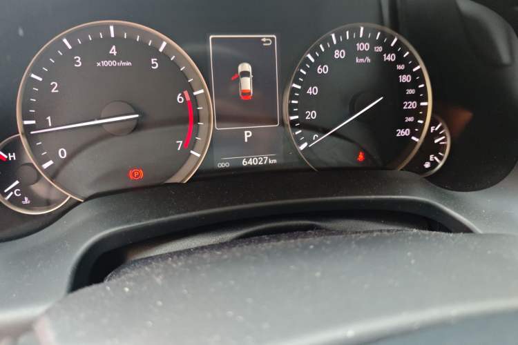 Used Lexus RX 2020 Facelifted 300 4x4 Elegant Edition Odometer Close Up