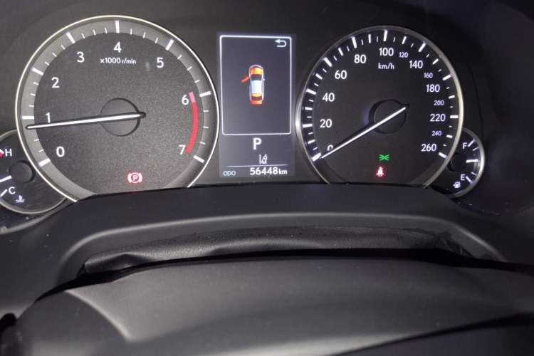 Used Lexus RX 2020 Facelifted 300 4x4 Elegant Edition Odometer Close Up