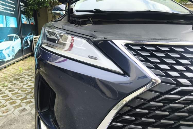 Used Lexus RX 2020 300 4x4 Elegant Edition China VI Right Front Headlight