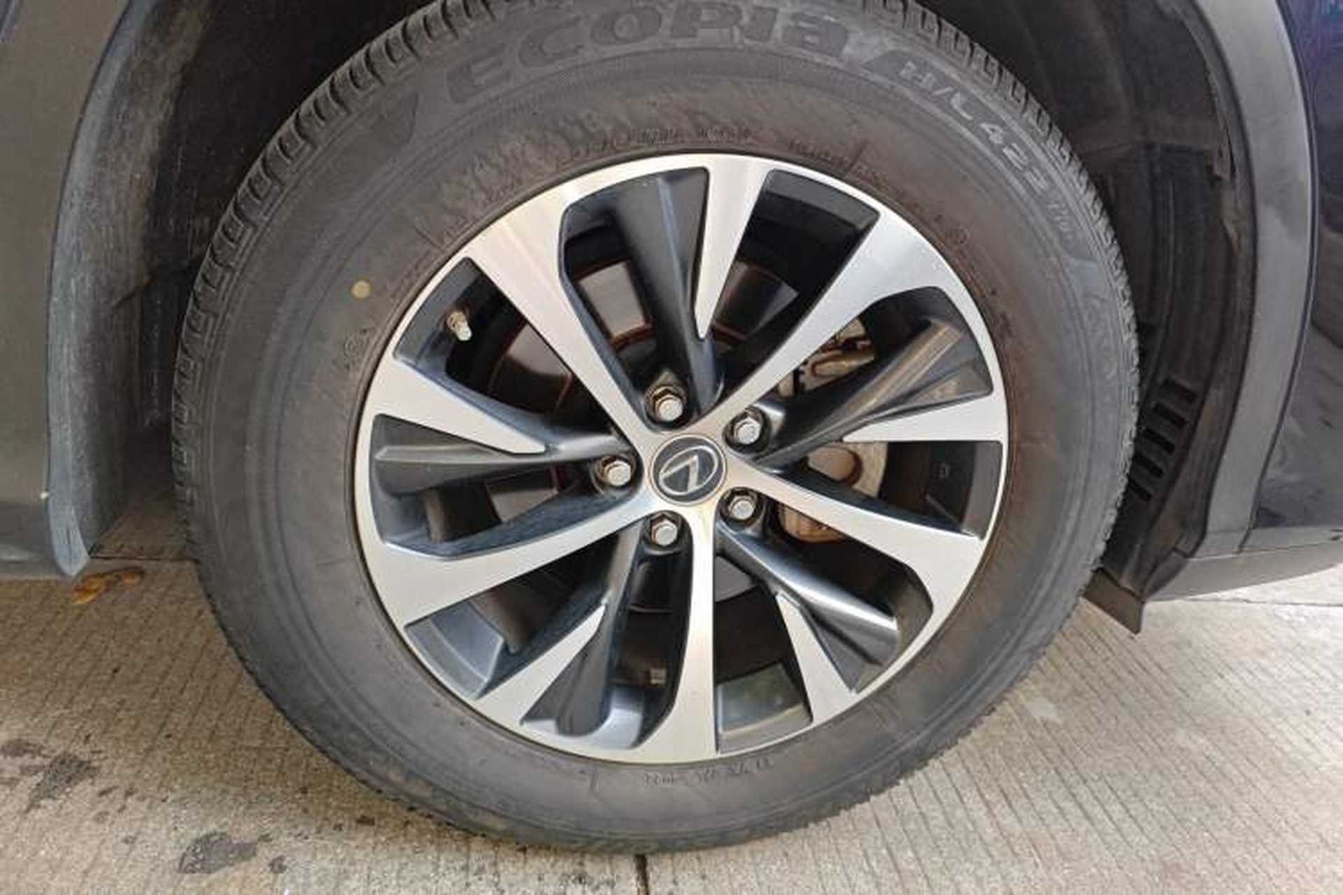 Used Lexus RX 2020 300 Two-Wheel Drive Comfort Edition China VI Standard Right Front Wheel Hub