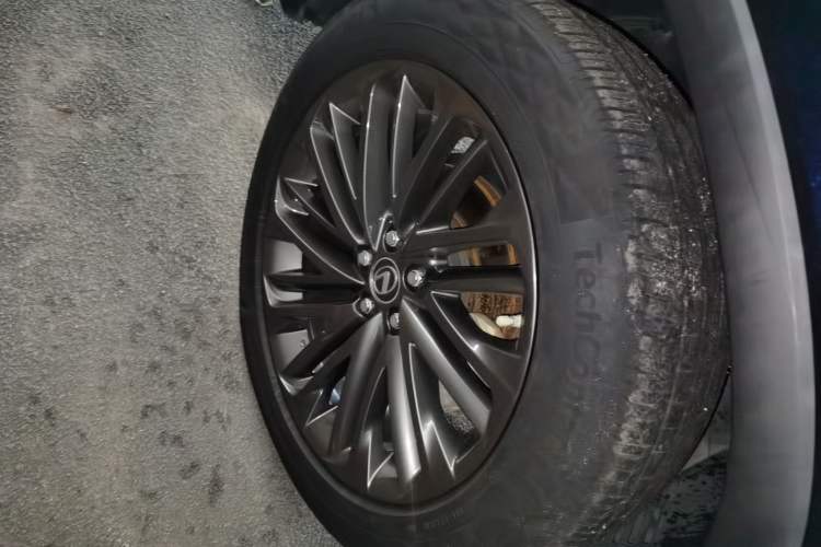 Used Lexus RX 2020 450hL Four-Wheel Drive Luxury Edition 6-Seater China VI Standard Right Front Wheel Hub