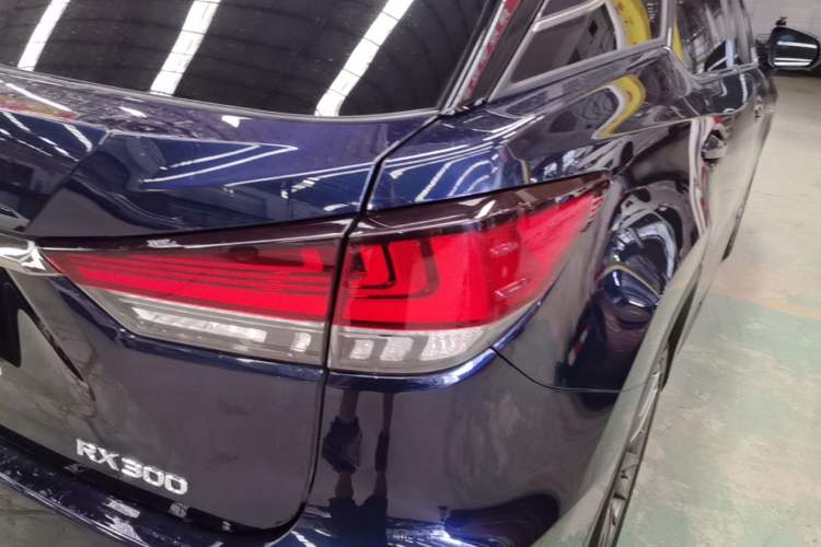 Used Lexus RX 2020 300 4x4 F SPORT China VI Right Rear Taillight