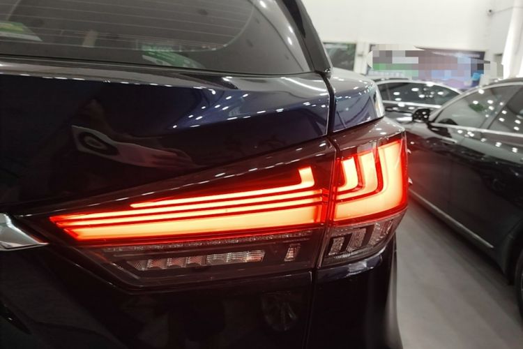 Used Lexus RX 2020 Revised Version 300 Two-Wheel Drive Elite Edition Right Rear Taillight