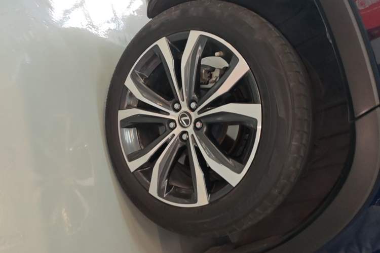 Used Lexus RX 2020 Facelifted 300 4x4 Elegant Edition Right Rear Wheel Hub