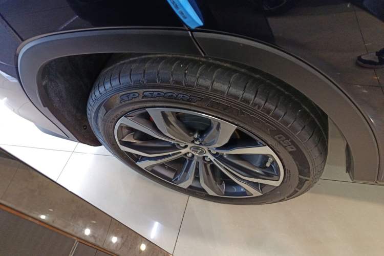 Used Lexus RX 2020 Facelifted 300 4x4 Elegant Edition Right Rear Wheel Hub