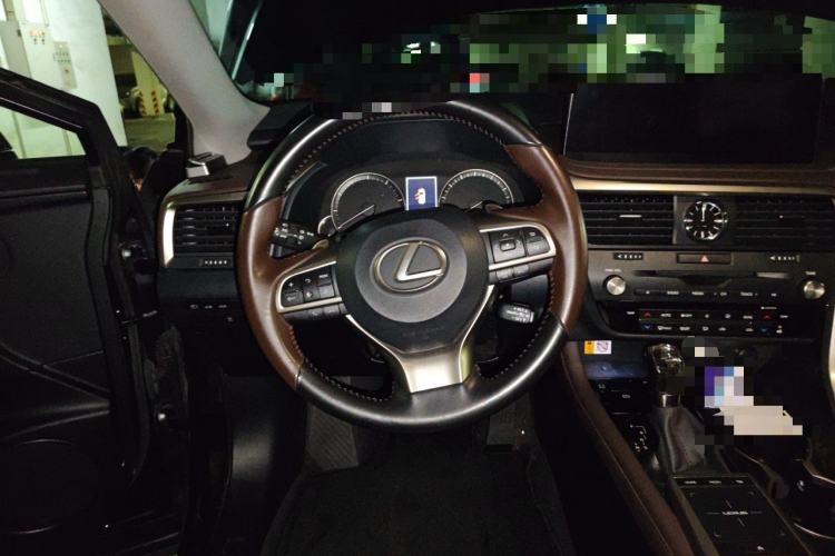 Used Lexus RX 2020 Facelifted 300 4x4 Elegant Edition Steering Wheel