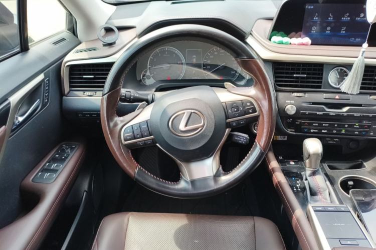 Used Lexus RX 2020 Facelifted 300 4x4 Elegant Edition Steering Wheel