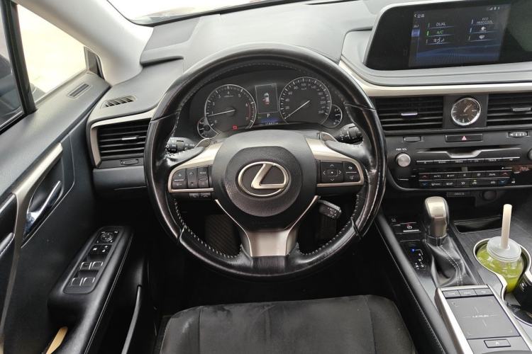 Used Lexus RX 2020 300 Two-Wheel Drive Elite Edition China VI Standard Steering Wheel