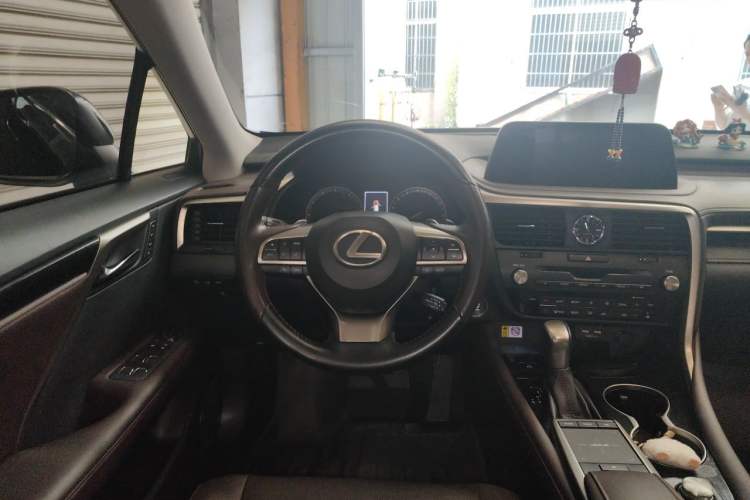 Used Lexus RX 2020 300 4x4 Elegant Edition China V Standard Steering Wheel