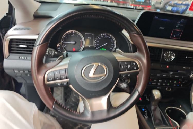 Used Lexus RX 2020 Facelifted 300 4x4 Elegant Edition Steering Wheel