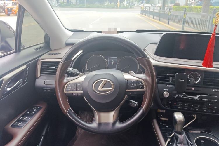 Used Lexus RX 2020 300 4x4 Elegant Edition China V Standard Steering Wheel