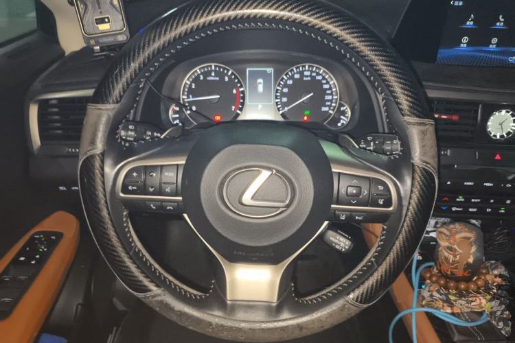 Used Lexus RX 2020 300 Two-Wheel Drive Comfort Edition China VI Standard Steering Wheel