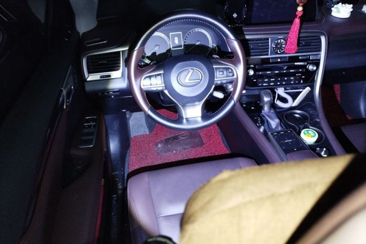 Used Lexus RX 2020 Facelifted 300 4x4 Elegant Edition Steering Wheel
