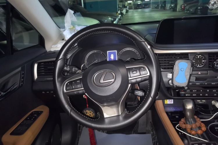 Used Lexus RX 2020 Facelifted 300 4x4 Elegant Edition Steering Wheel