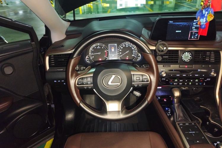 Used Lexus RX 2020 Facelifted 300 4x4 Elegant Edition Steering Wheel