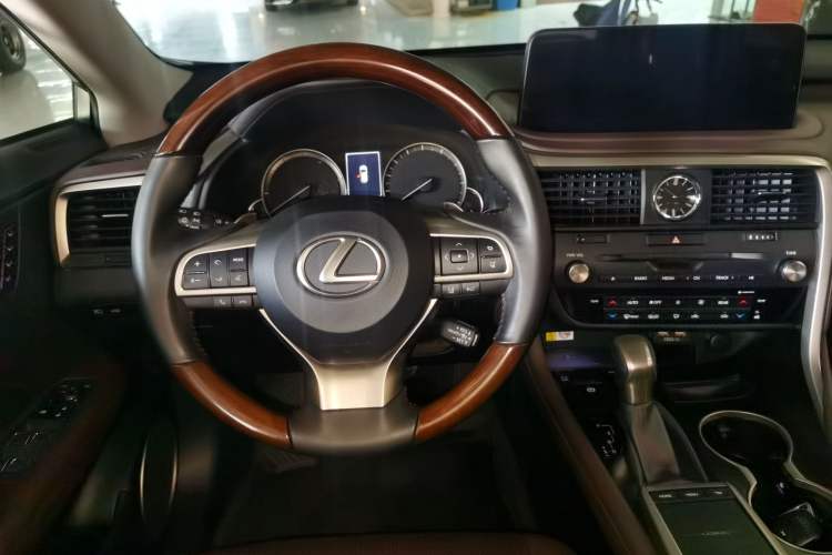 Used Lexus RX 2020 450hL Four-Wheel Drive Luxury Edition 6-Seater China VI Standard Steering Wheel