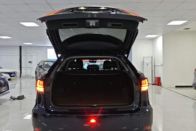 Used Lexus RX 2020 Revised Version 300 Two-Wheel Drive Elite Edition Trunk