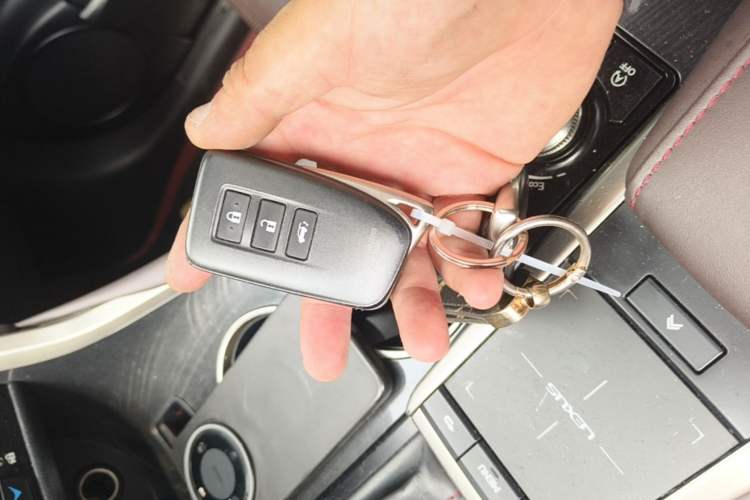 Used Lexus RX 2020 300 4x4 Elegant Edition China VI Vehicle Key