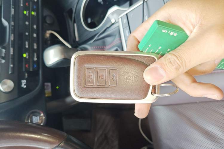 Used Lexus RX 2020 300 4x4 Elegant Edition China V Standard Vehicle Key