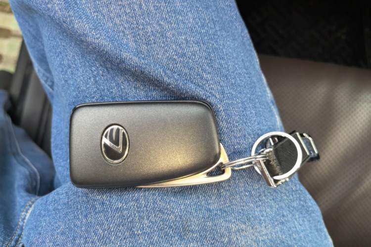 Used Lexus RX 2020 Revised Version 300 Two-Wheel Drive Comfort Edition Vehicle Key