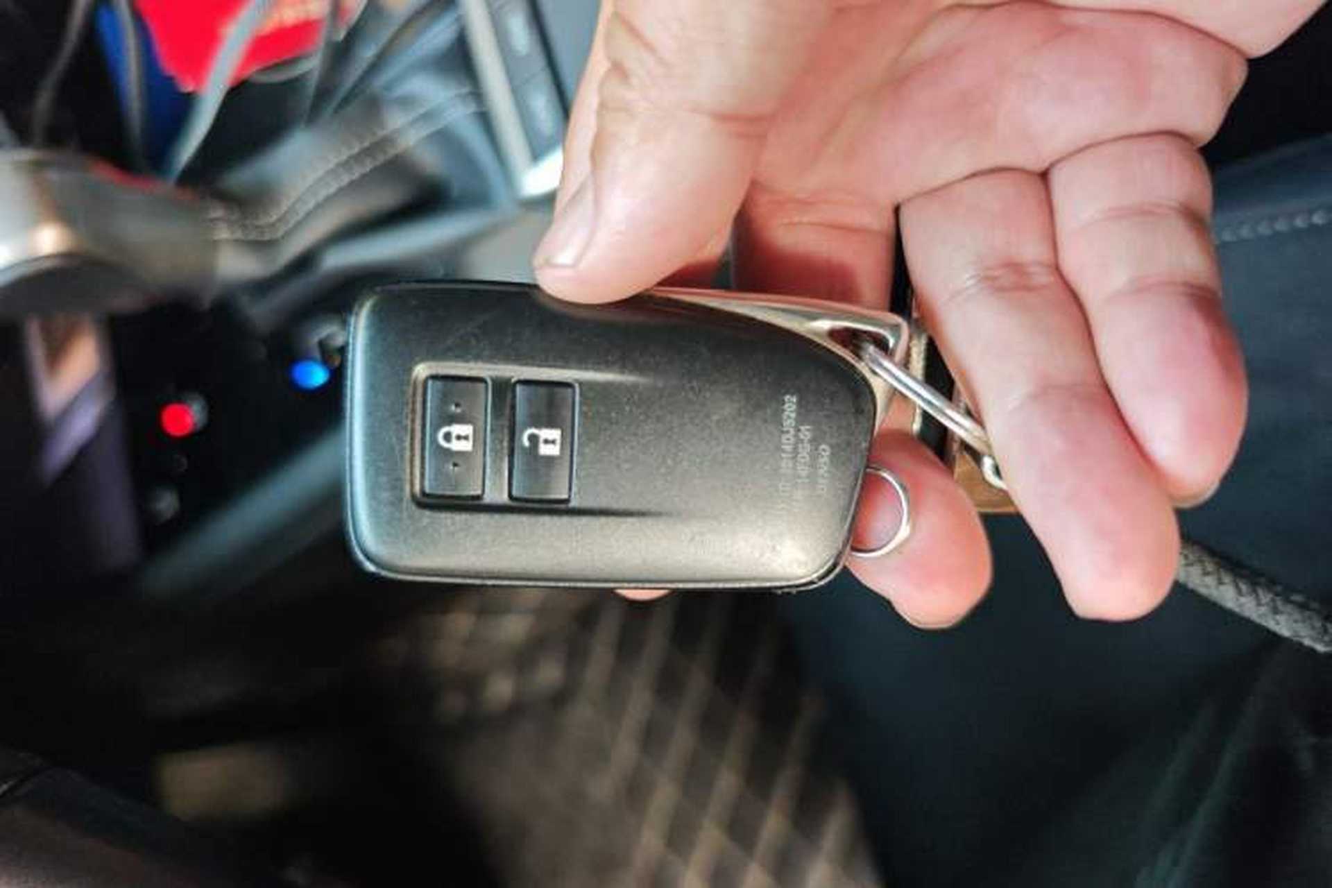 Used Lexus RX 2020 300 Two-Wheel Drive Elite Edition China VI Standard Vehicle Key