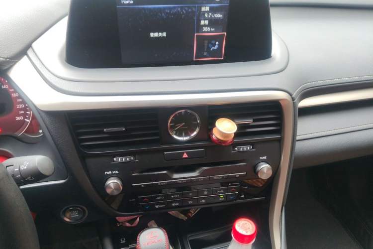 Used Lexus RX 2020 Revised Version 300 Two-Wheel Drive Elite Edition Audio And AC Panel