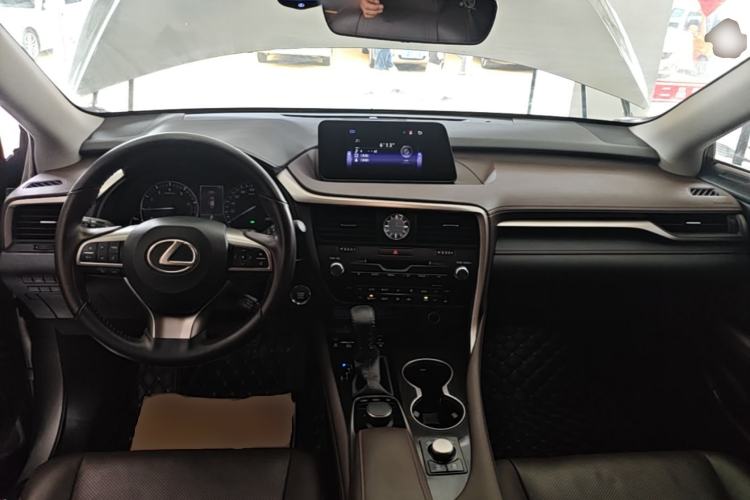 Used Lexus RX 2020 300 Two-Wheel Drive Elite Edition China VI Standard Center Console