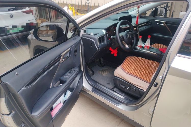 Used Lexus RX 2020 Revised Version 300 Two-Wheel Drive Elite Edition Driver Seat