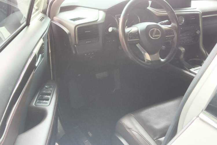 Used Lexus RX 2020 Facelifted 300 4x4 Elegant Edition Driver Seat