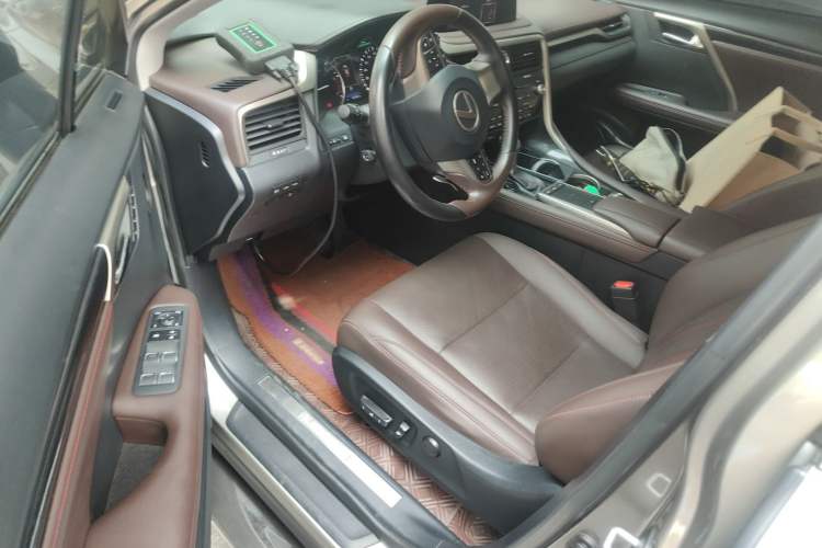 Used Lexus RX 2020 Facelifted 300 4x4 Elegant Edition Driver Seat