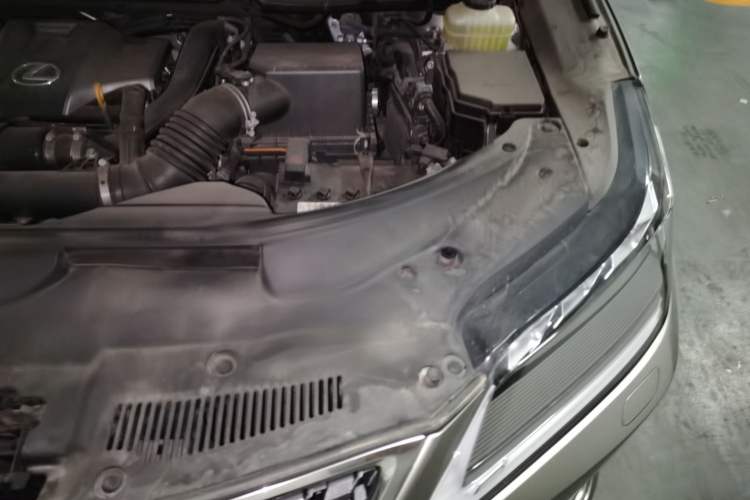 Used Lexus RX 2020 300 4x4 Elegant Edition China VI Engine Bay Left