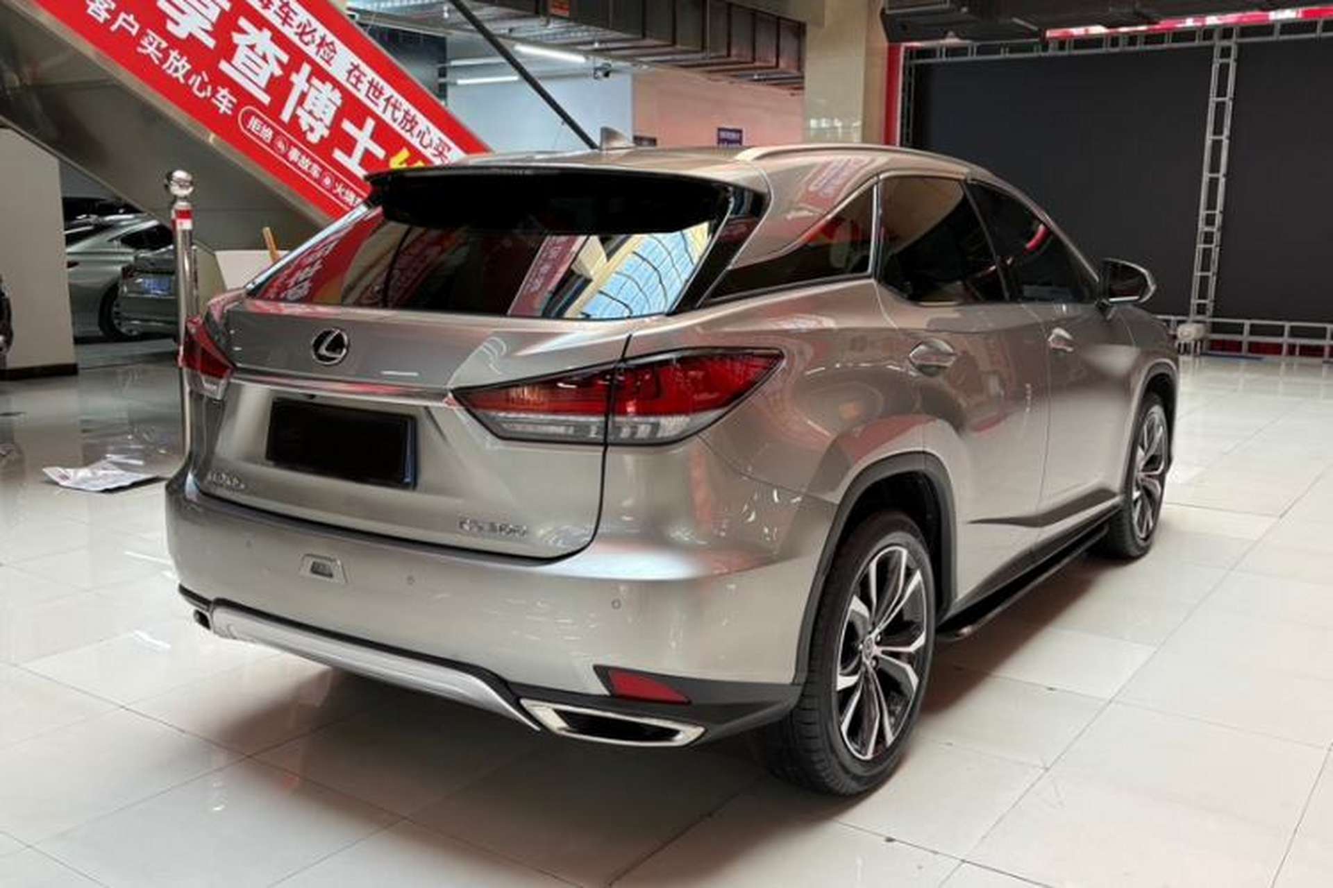 Used Lexus RX 2020 Facelifted 300 4x4 Elegant Edition Exterior 2